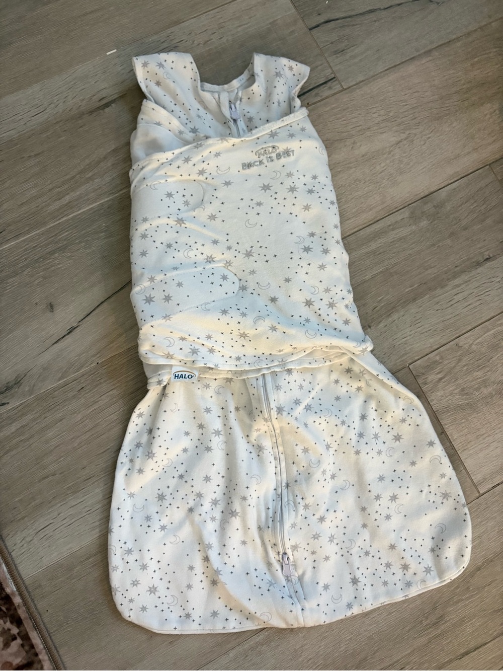 HALO SleepSack Swaddle Baby 3-6M Star & Moon Sleep Sack